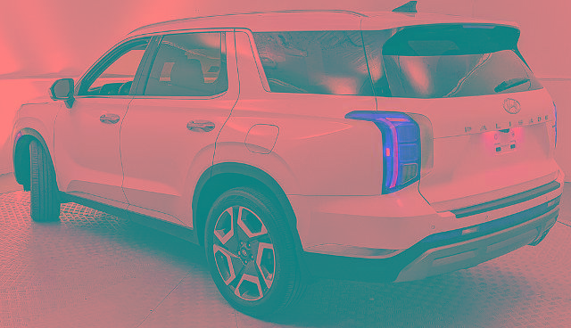 Used 2025 Hyundai Palisade Limited AWD/4WD image 4