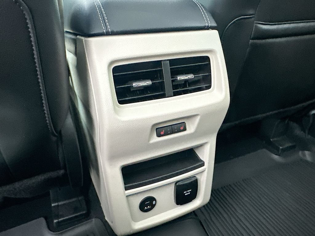 Certified 2021 Ford Edge Titanium w/ Equipment Group 301A FWD image 4