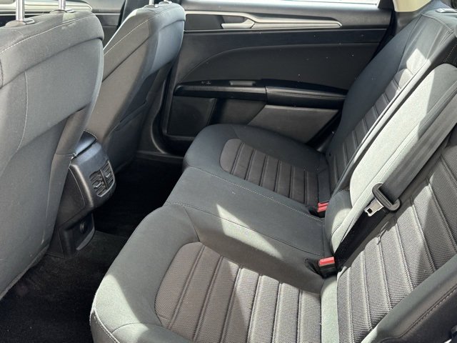 Certified 2020 Ford Fusion SE image 12