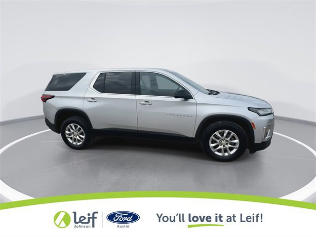 Used 2022 Chevrolet Traverse LS w/ LPO, Cargo Package image 4