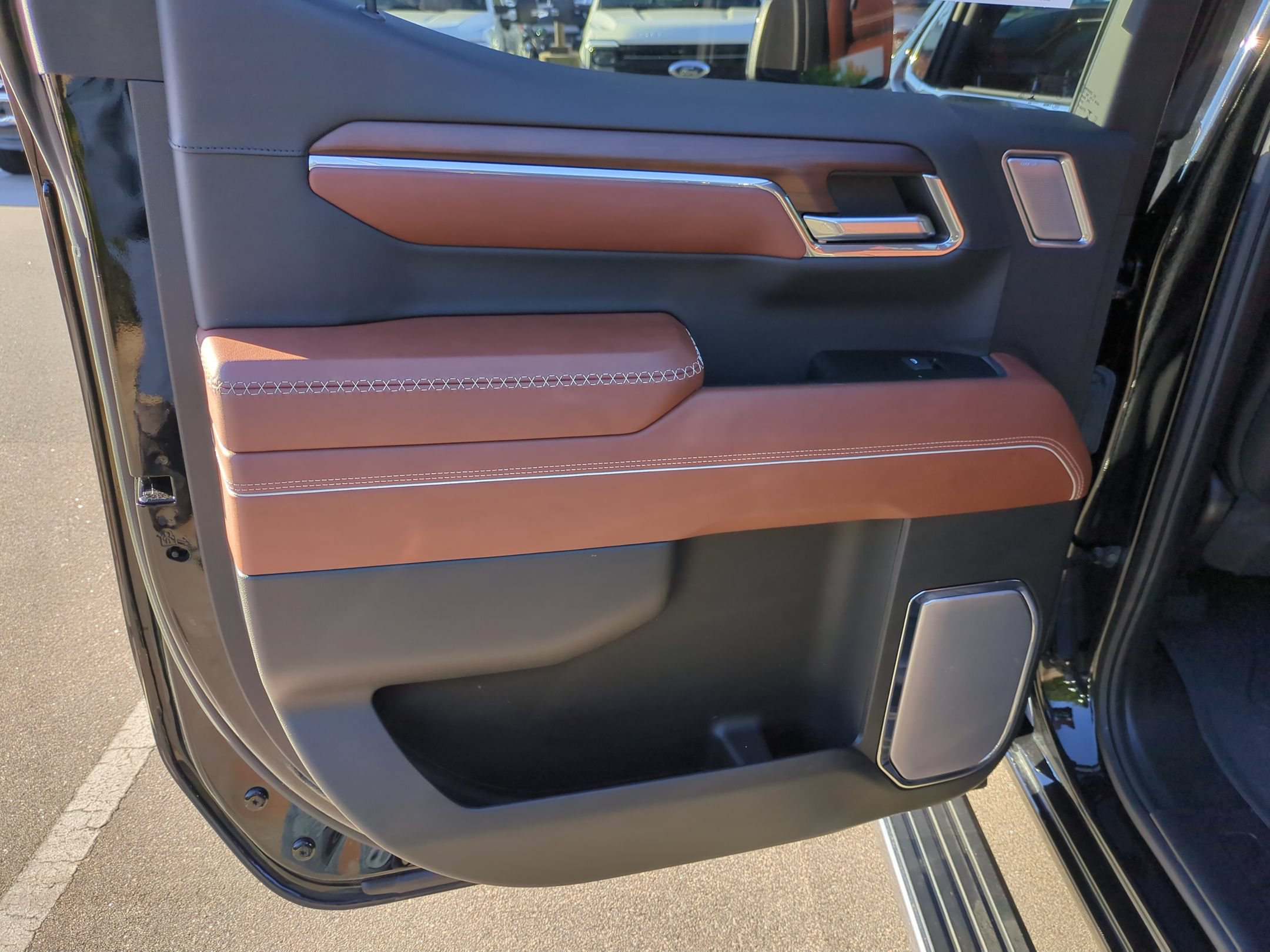 Used 2024 GMC Sierra 1500 Denali Ultimate AWD/4WD image 31