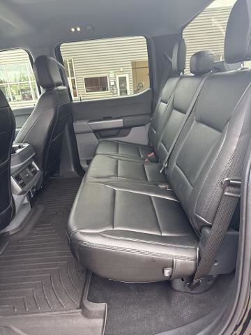 Certified 2023 Ford F250 XLT AWD/4WD image 9