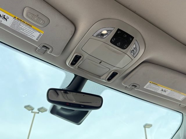 Used 2023 Chrysler Pacifica Limited FWD image 34