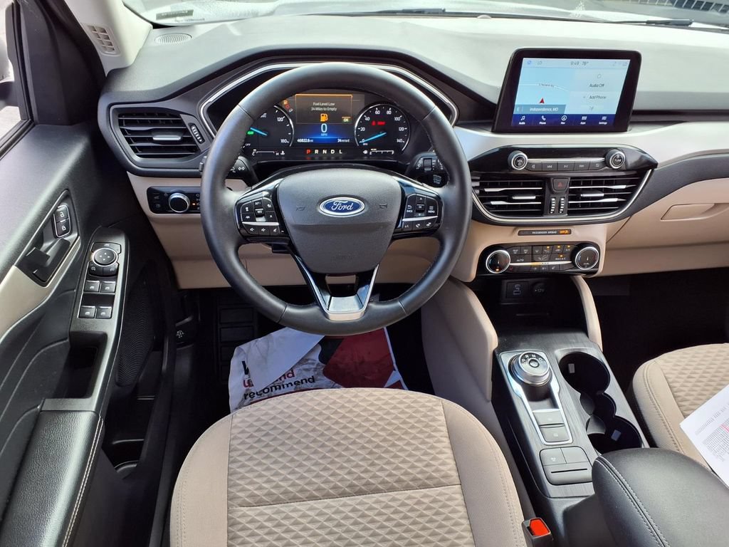 Certified 2022 Ford Escape SE w/ Convenience Package FWD image 9