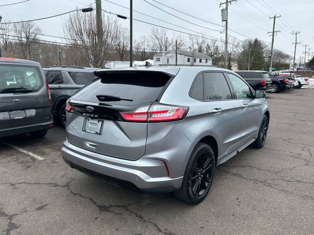 Certified 2023 Ford Edge ST-Line image 3