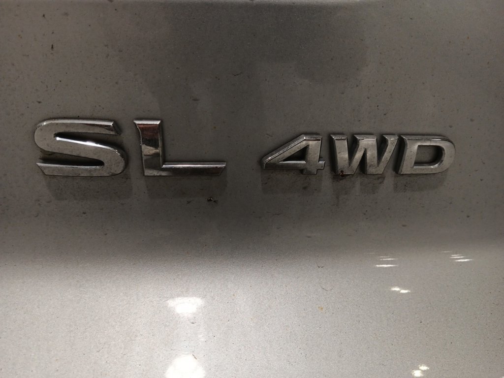 Used 2024 Nissan Pathfinder SL AWD/4WD image 13