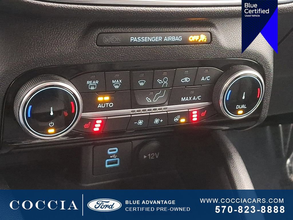 Certified 2022 Ford Escape Titanium image 16