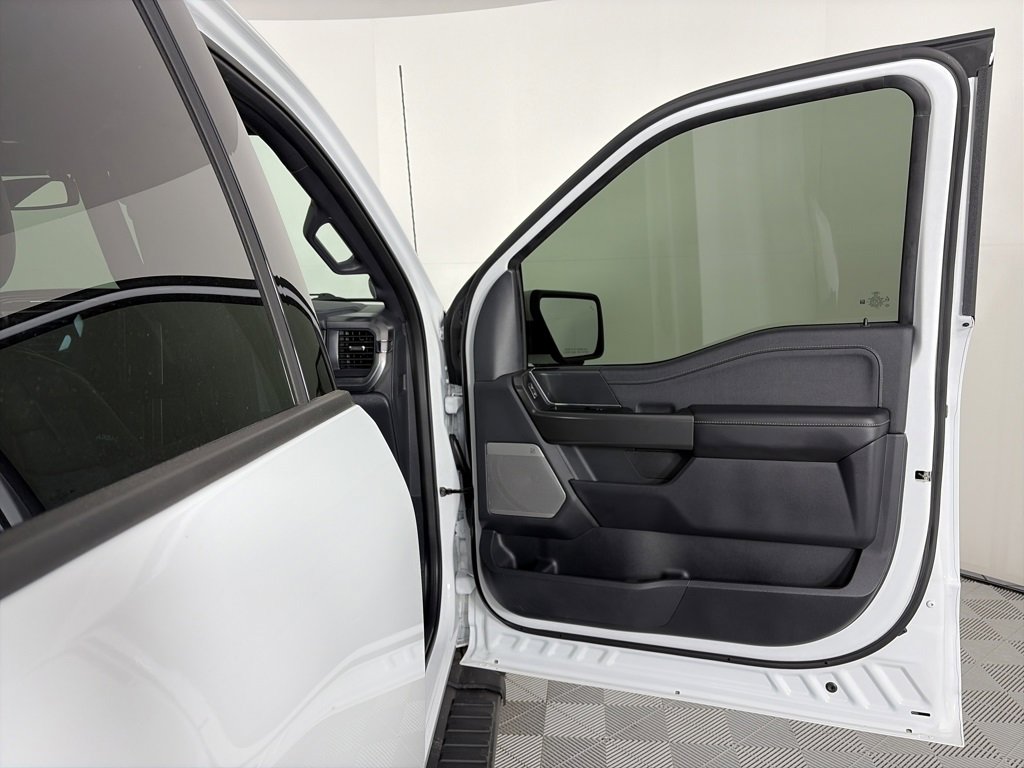 Certified 2024 Ford F150 Lariat image 32