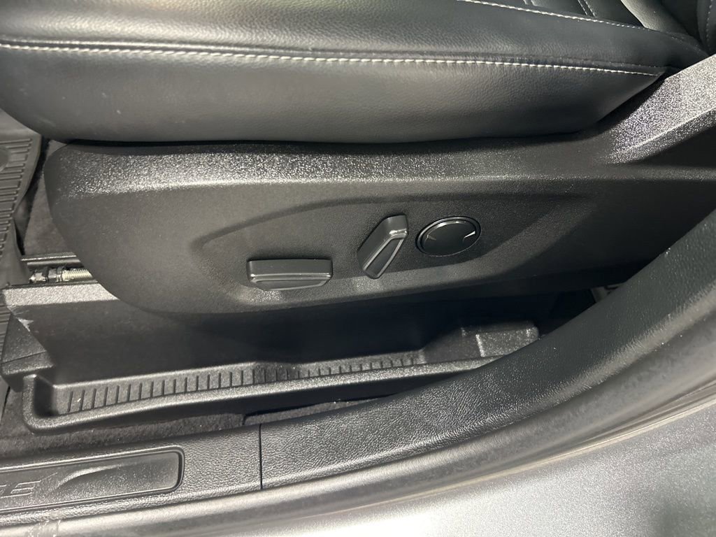 Certified 2024 Ford Edge SEL w/ Convenience Package image 13