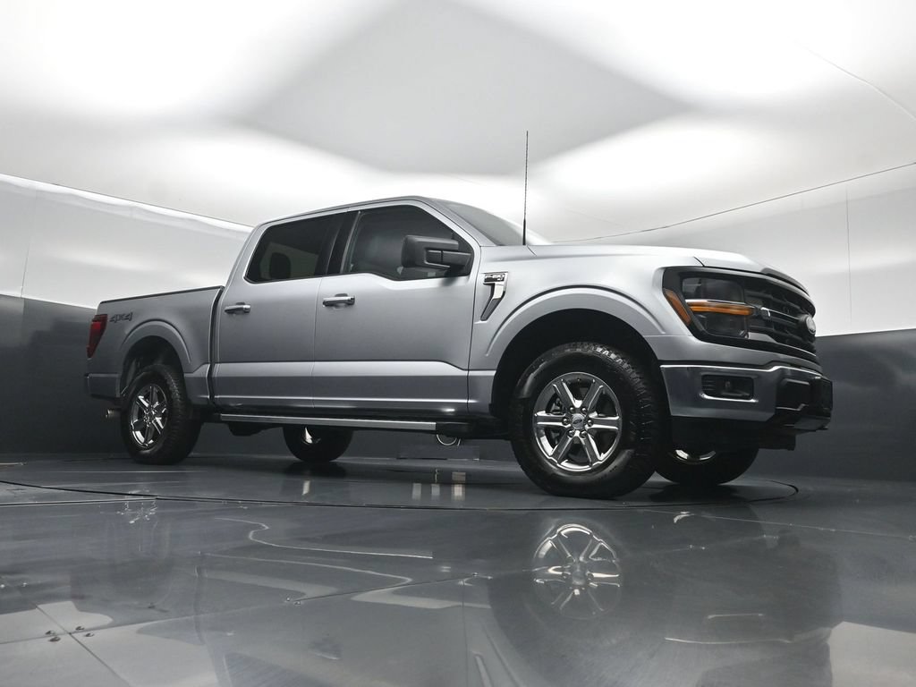 Certified 2025 Ford F150 XLT w/ Equipment Group 301A Standard AWD/4WD image 4
