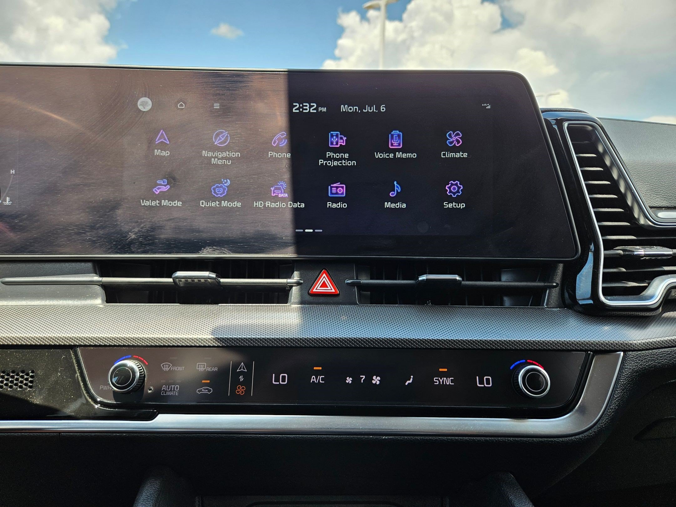Used 2025 Kia Sportage SX FWD image 26