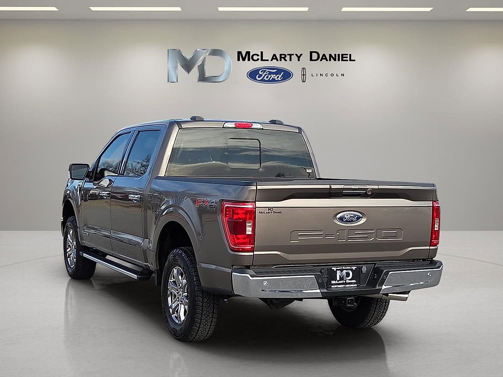 Certified 2023 Ford F150 XLT w/ Equipment Group 302A High image 4