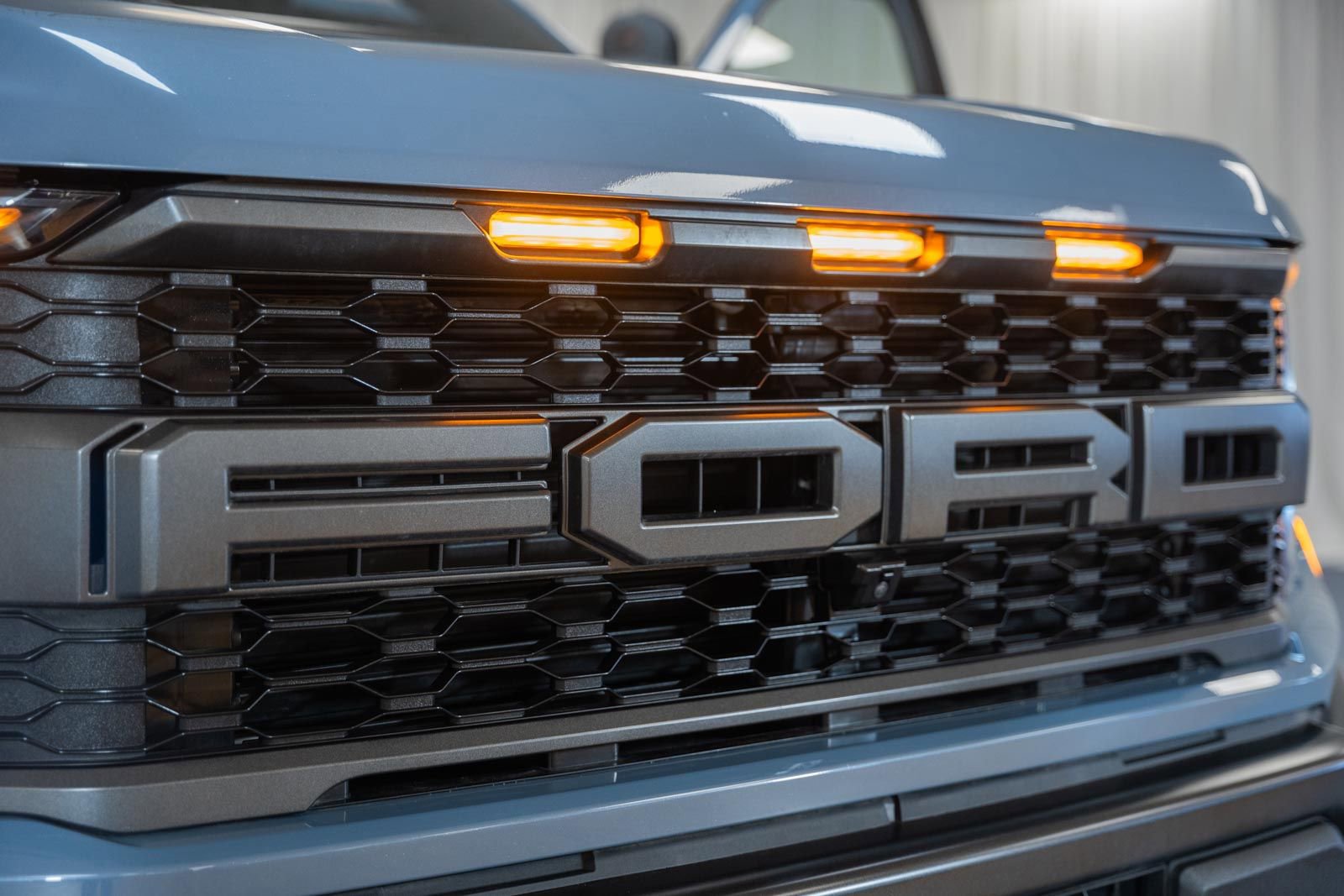Certified 2023 Ford F150 Raptor w/ Raptor 37 Performance Package AWD/4WD image 11