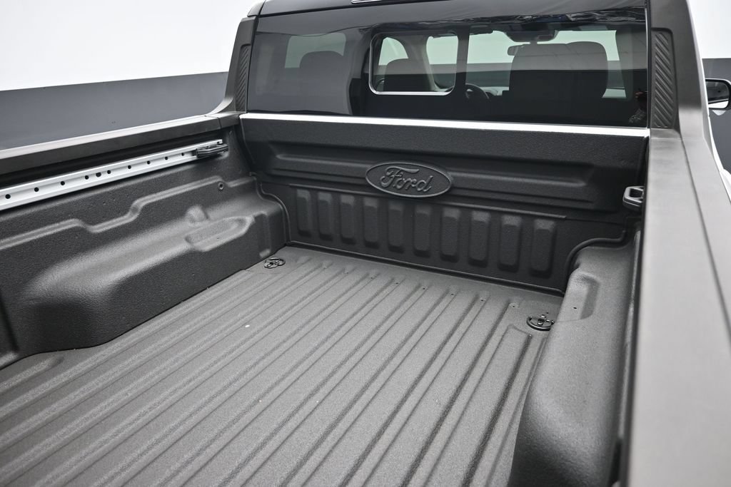Certified 2025 Ford Maverick Lobo AWD/4WD image 2
