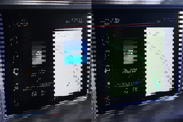 Used 2023 GMC Yukon Denali w/ LPO, Floor Liner Package image 33