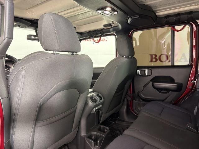 Used 2022 Jeep Wrangler Unlimited Sport AWD/4WD image 14