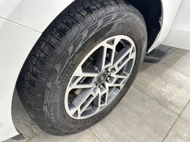 Certified 2025 Ford Expedition Active image 45