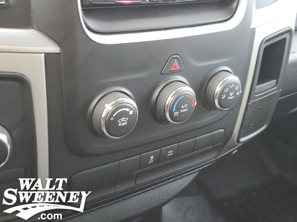 Used 2018 RAM 2500 SLT image 25