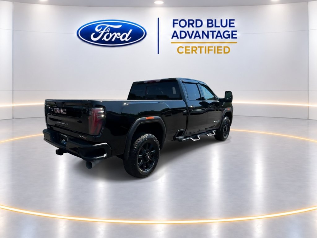Used 2024 GMC Sierra 2500 AT4 w/ Technology Package AWD/4WD image 6