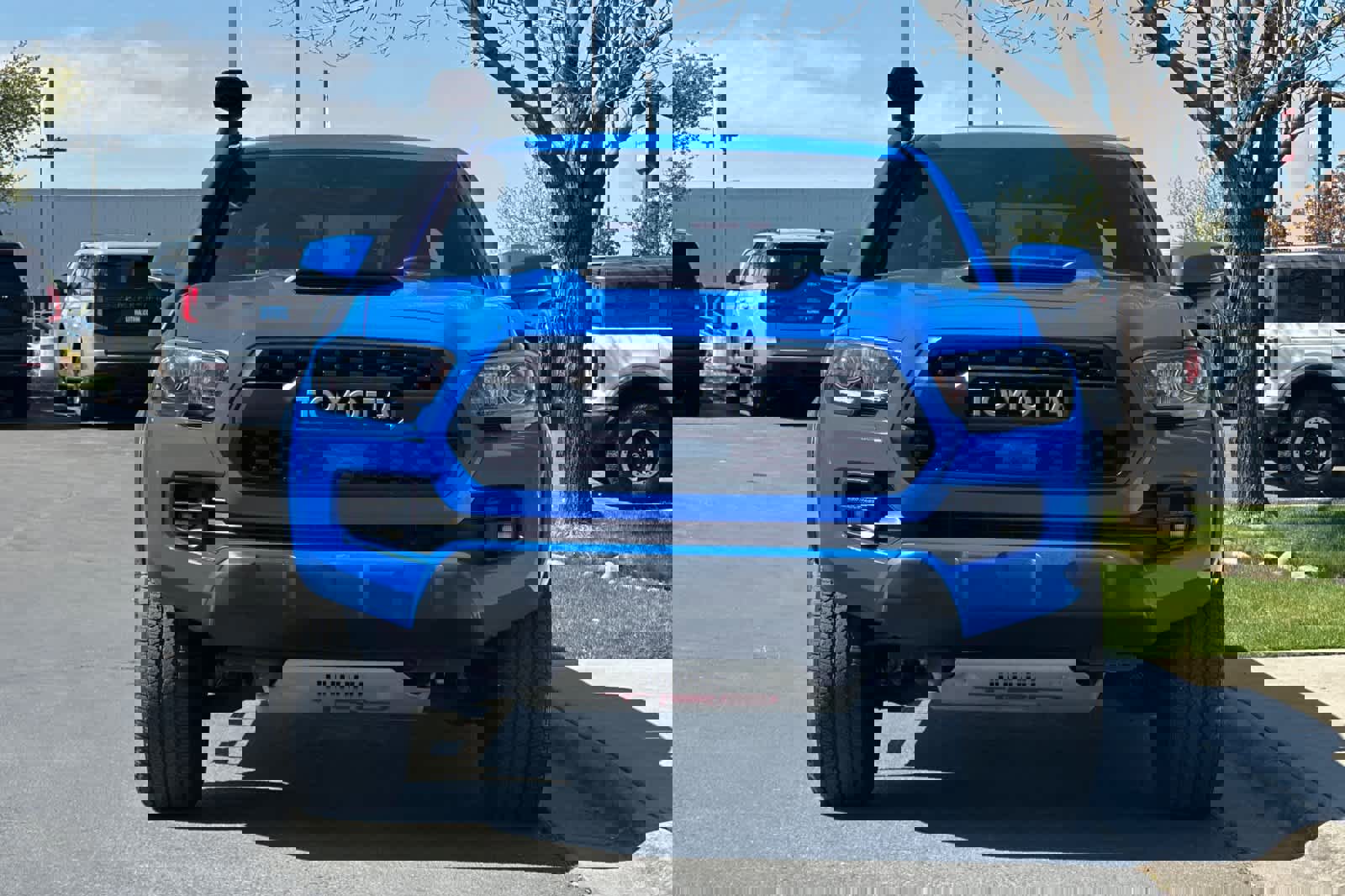 Used 2019 Toyota Tacoma TRD Pro w/ Desert Air Intake Package image 8