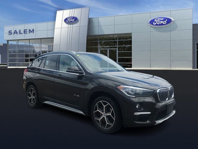 Used 2017 BMW X1 xDrive28i AWD/4WD image 1
