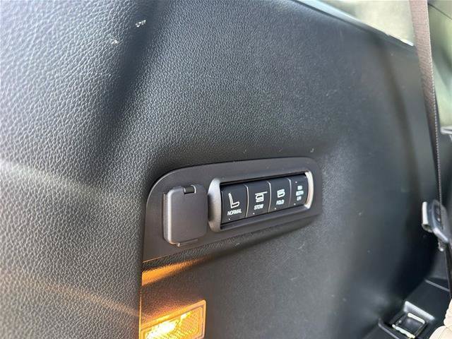 Certified 2018 Ford Explorer Limited AWD/4WD image 25
