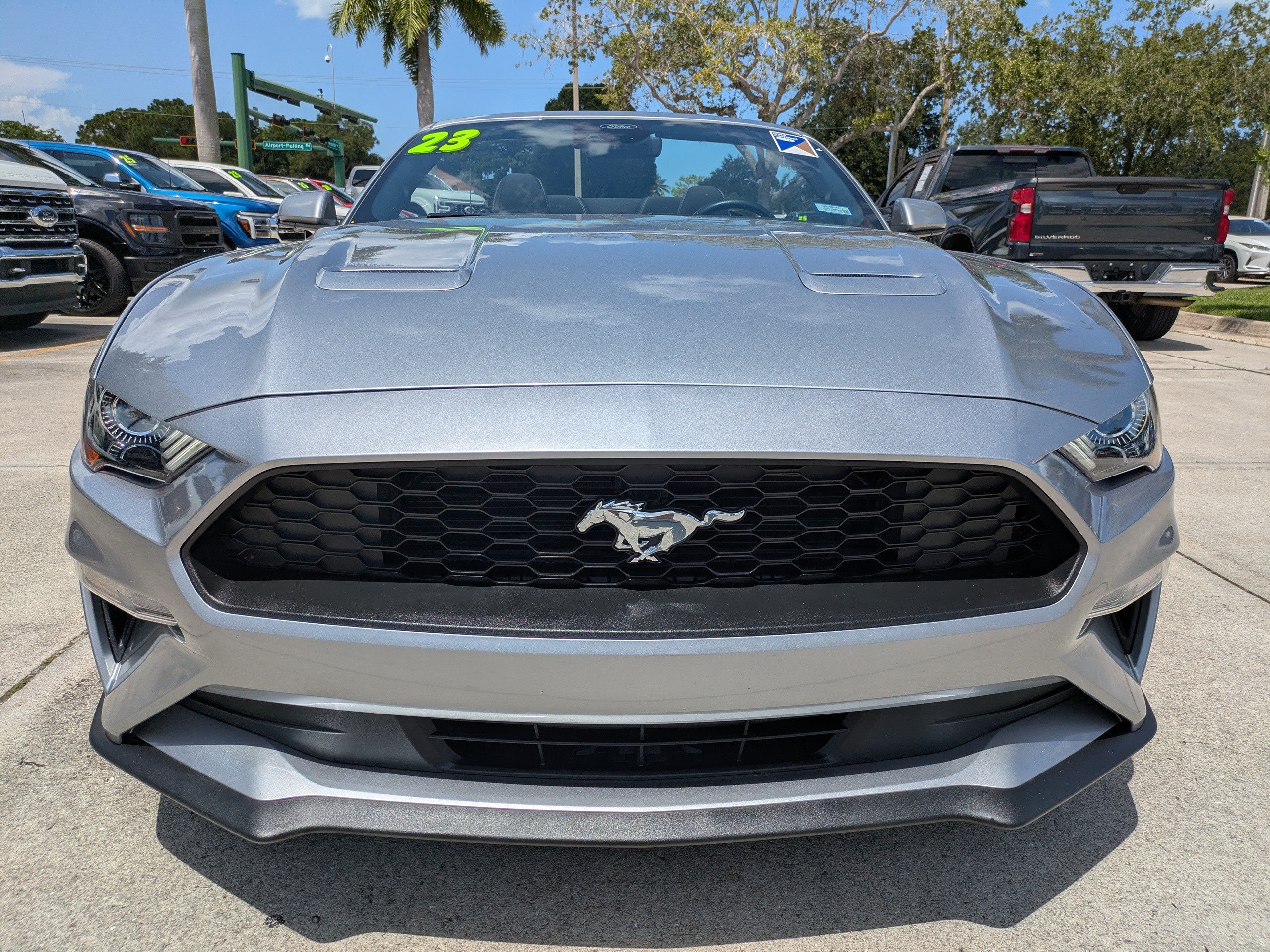 Certified 2023 Ford Mustang Convertible w/ Equipment Group 101A RWD image 8