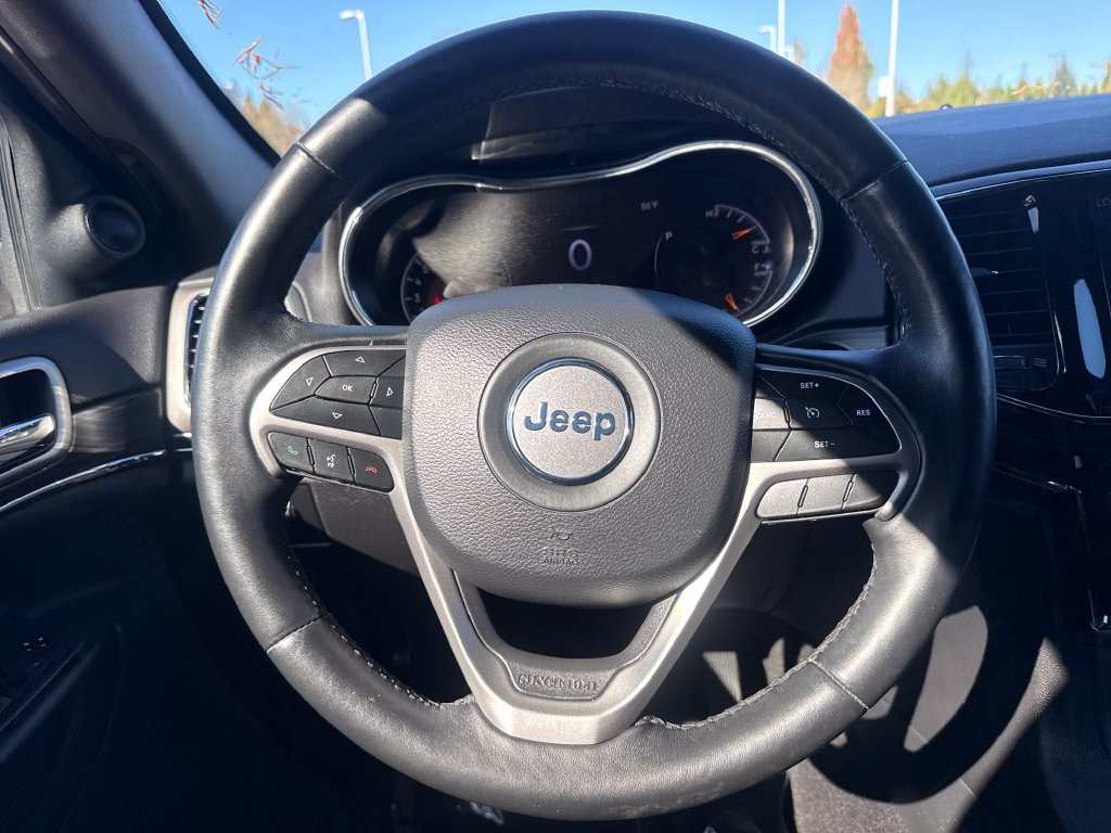Used 2019 Jeep Grand Cherokee Limited AWD/4WD image 20