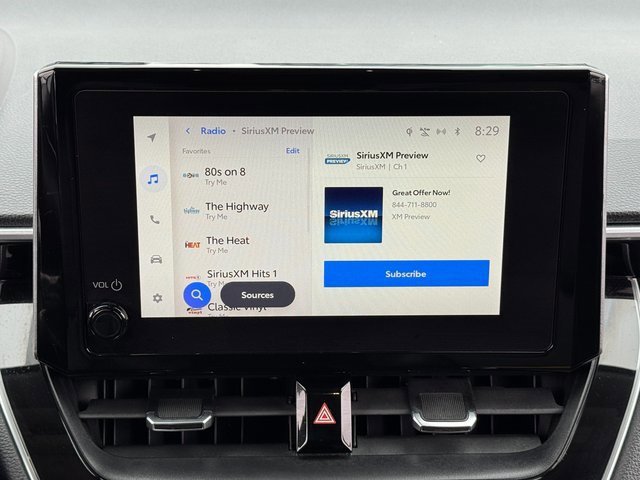 Used 2024 Toyota Corolla Cross XLE image 12