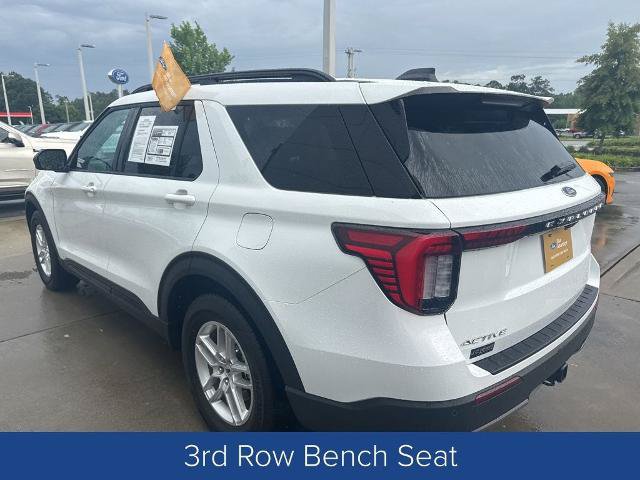 Certified 2026 Ford Explorer Active w/ Active Comfort Package RWD image 4