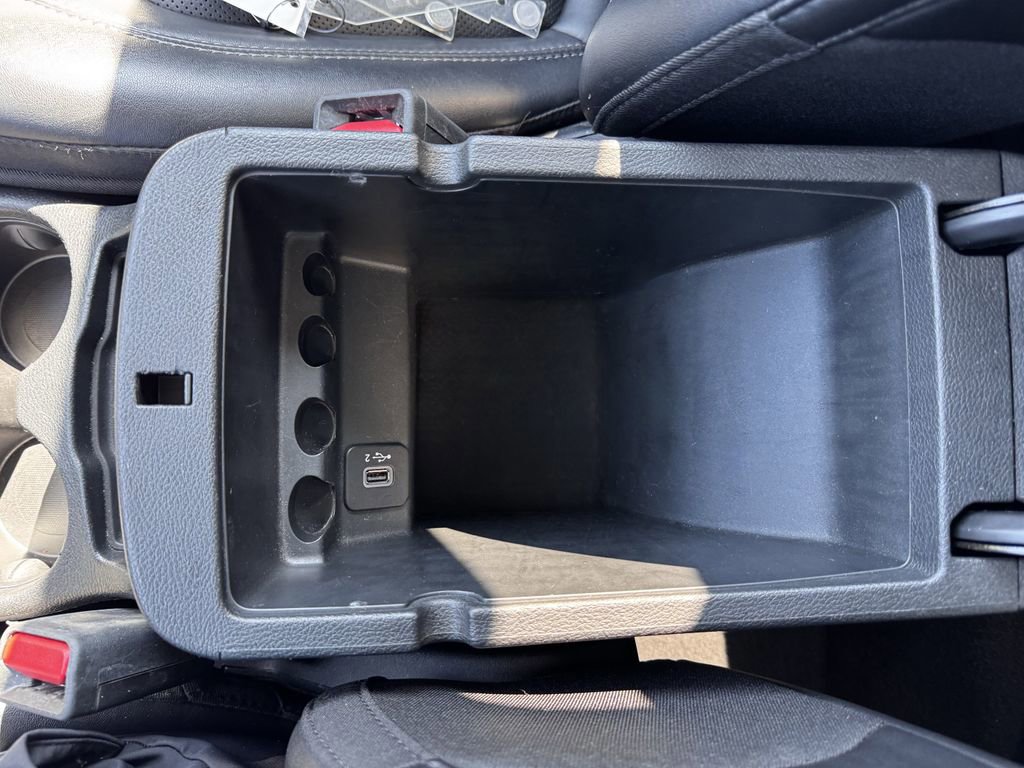 Used 2023 Jeep Cherokee Altitude Lux image 28