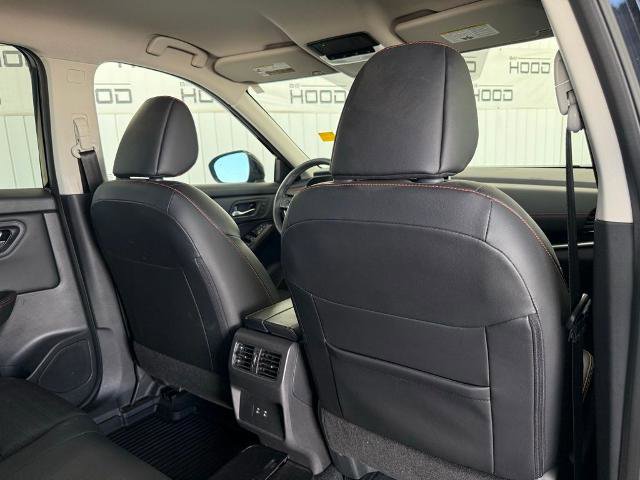 Used 2025 Nissan Rogue SV w/ Rock Creek Premium Package AWD/4WD image 10