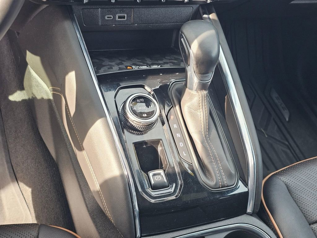 Used 2023 GMC Canyon AT4 w/ AT4 Premium Package image 22