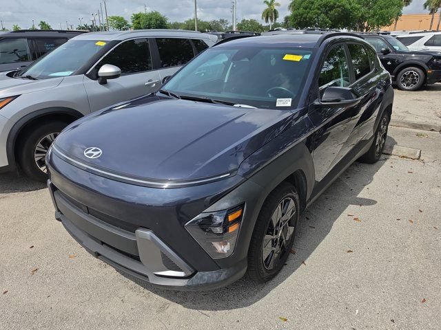 Used 2026 Hyundai Kona SEL Sport FWD image 2