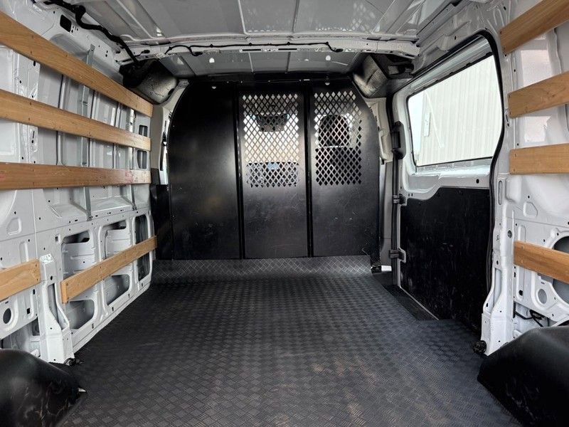 Certified 2023 Ford Transit 250 Low Roof AWD w/ Exterior Upgrade Package image 7