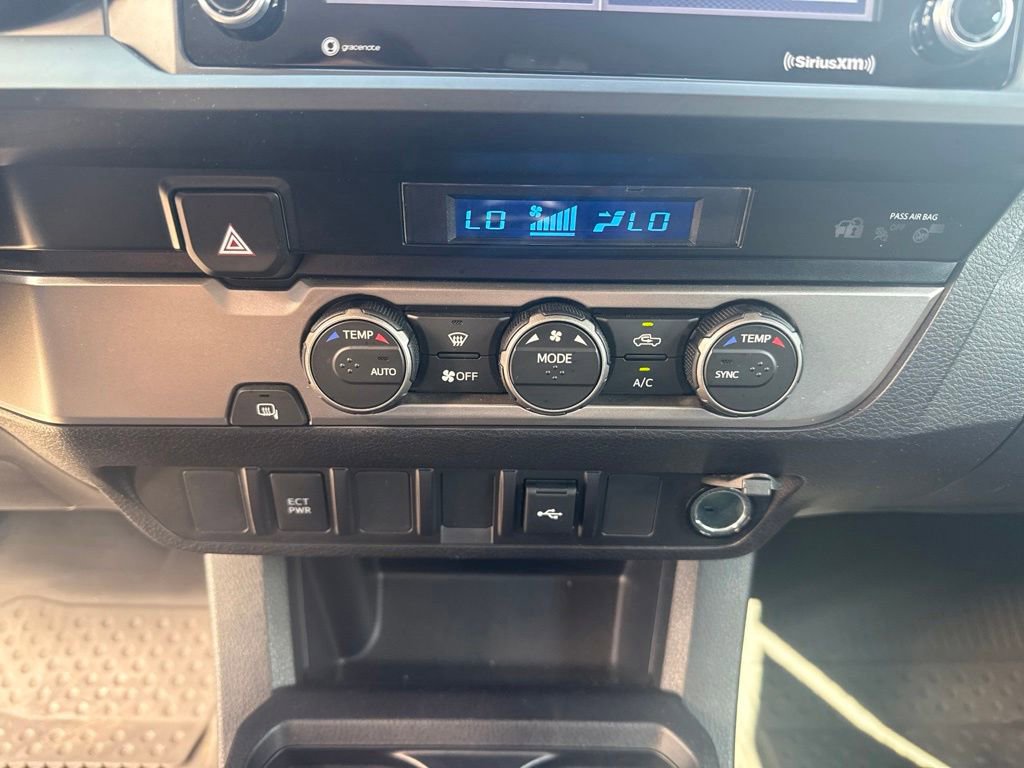 Used 2022 Toyota Tacoma SR RWD image 18