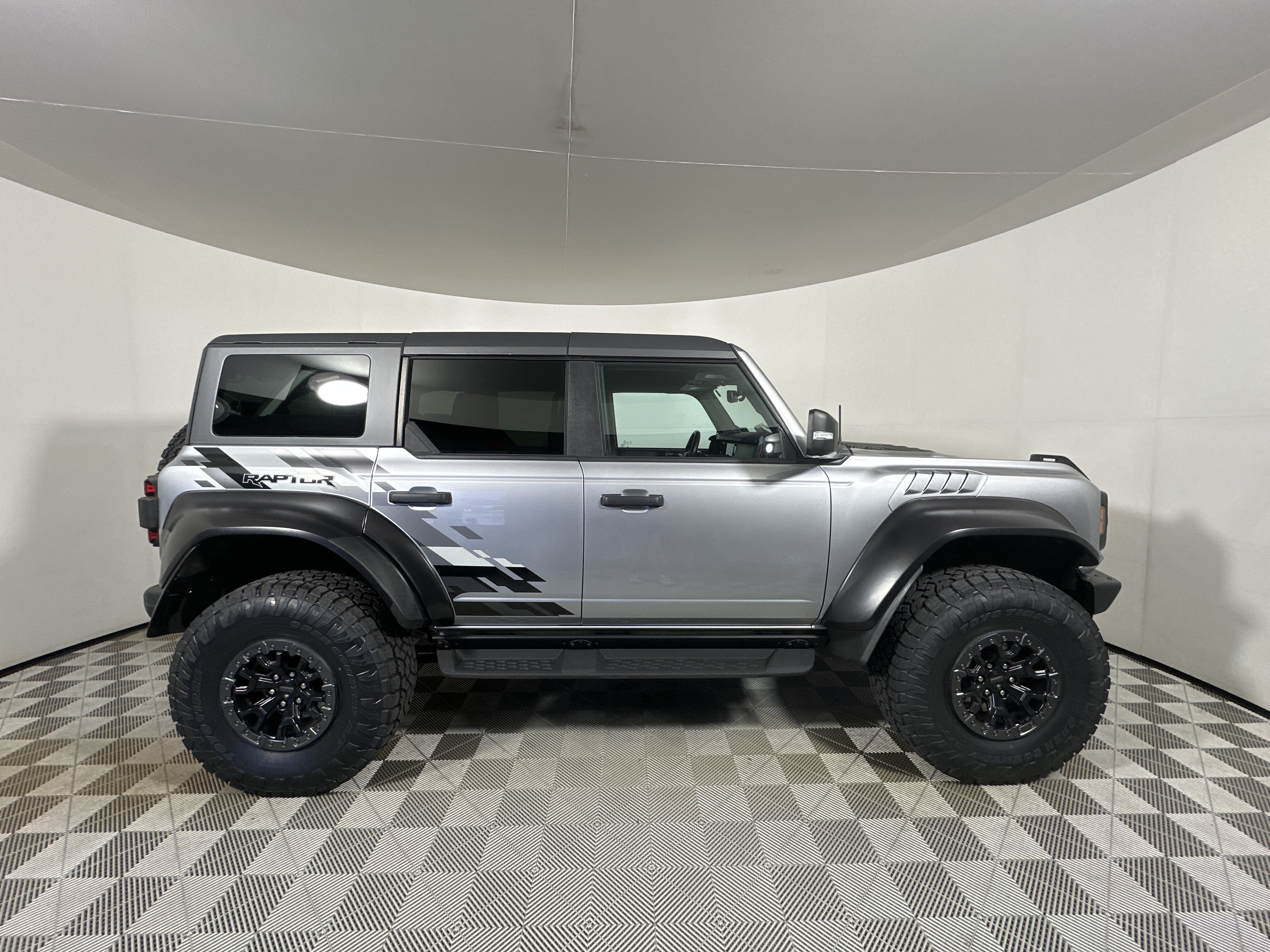 Certified 2023 Ford Bronco Raptor AWD/4WD image 8