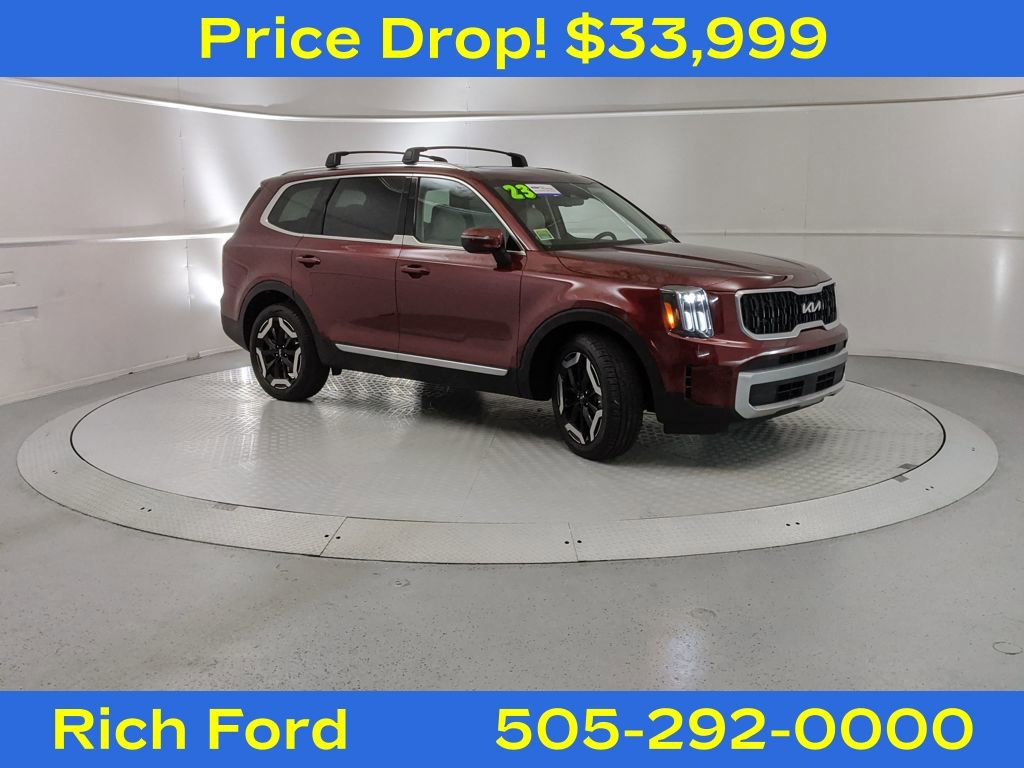 Used 2023 Kia Telluride EX w/ EX Captain's Chair Package