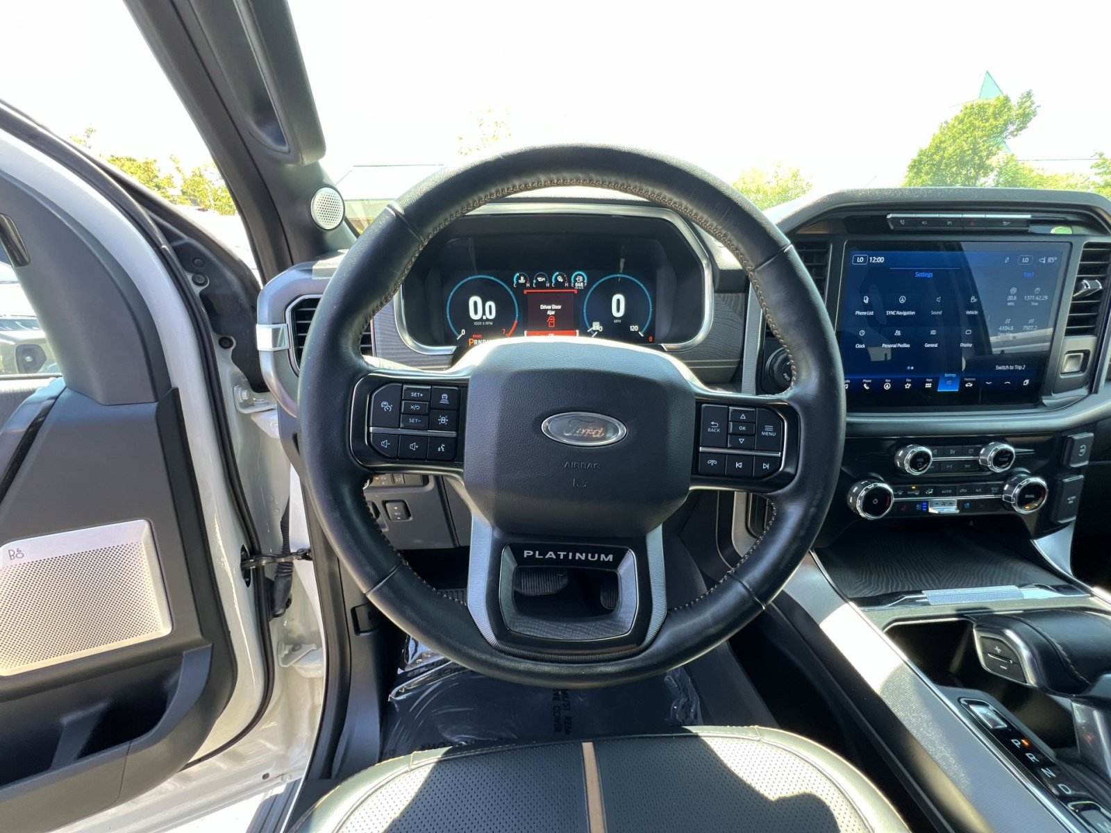Certified 2023 Ford F150 Platinum w/ Equipment Group 701A High AWD/4WD image 32