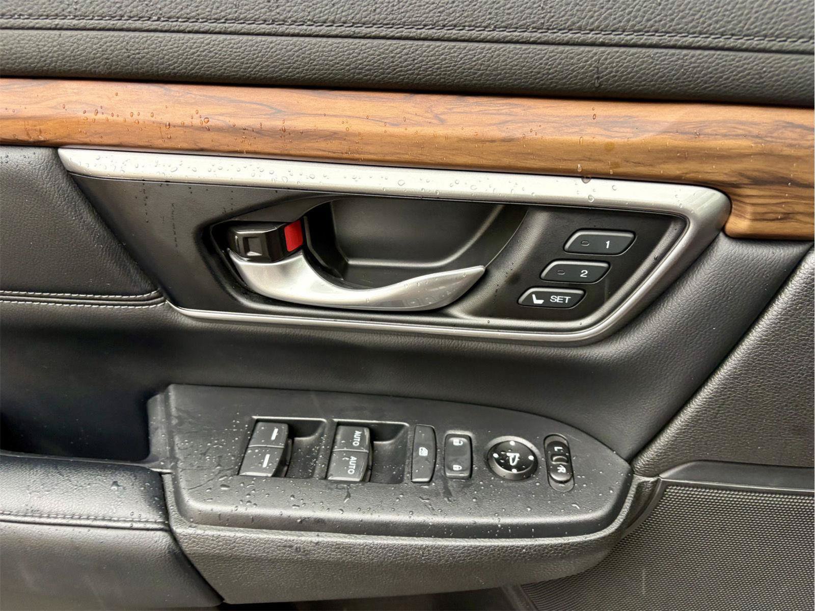 Used 2020 Honda CR-V Touring image 16