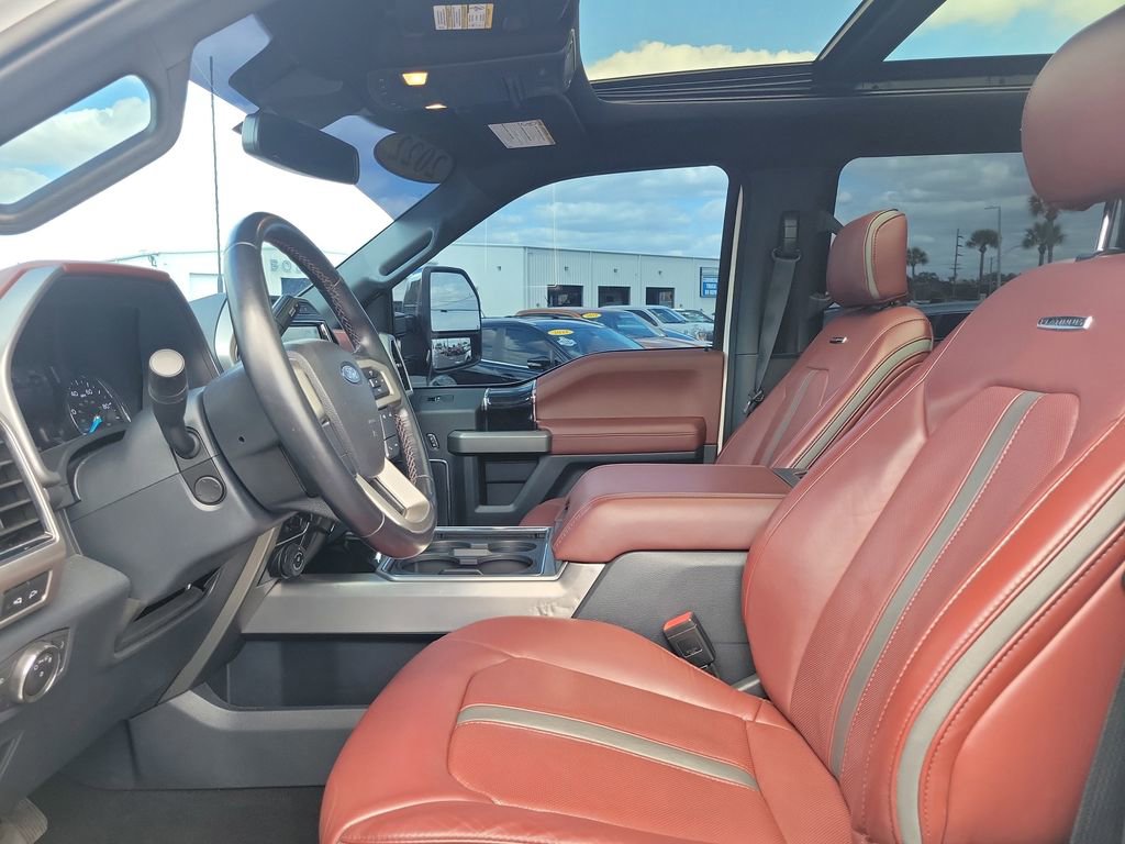 Certified 2022 Ford F350 Platinum w/ FX4 Off-Road Package image 15