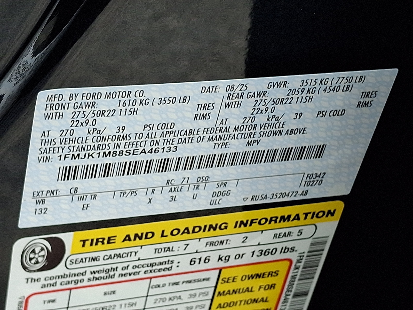 Certified 2025 Ford Expedition Max Platinum w/ Driver's Package AWD/4WD image 31
