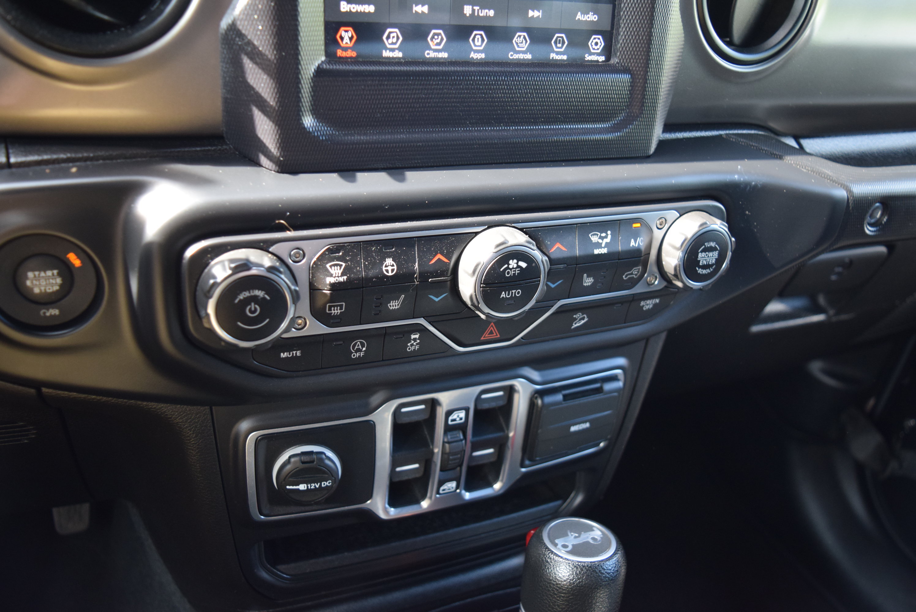 Used 2020 Jeep Wrangler Unlimited Sport S AWD/4WD image 15