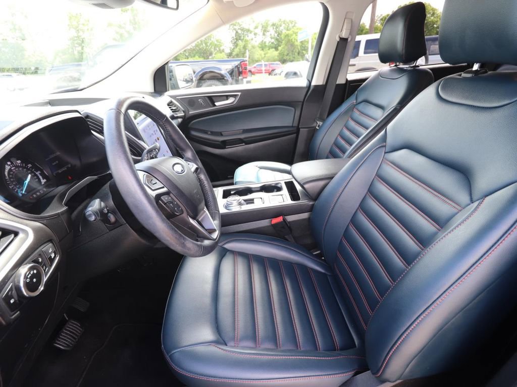 Certified 2023 Ford Edge SEL w/ Sport Appearance Package image 2