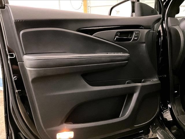 Used 2022 Honda Passport Elite image 22