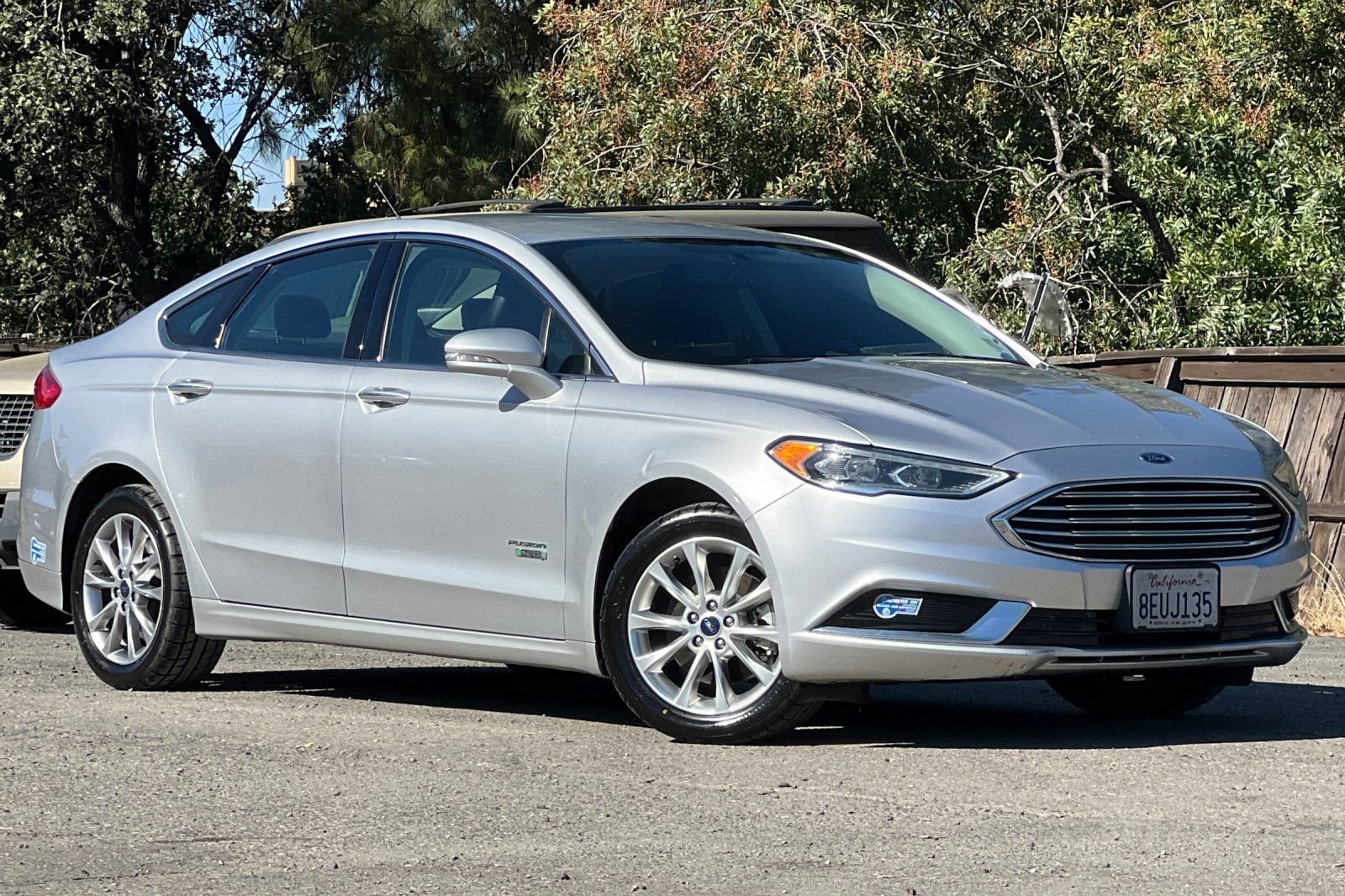 Certified 2018 Ford Fusion Energi SE FWD image 2