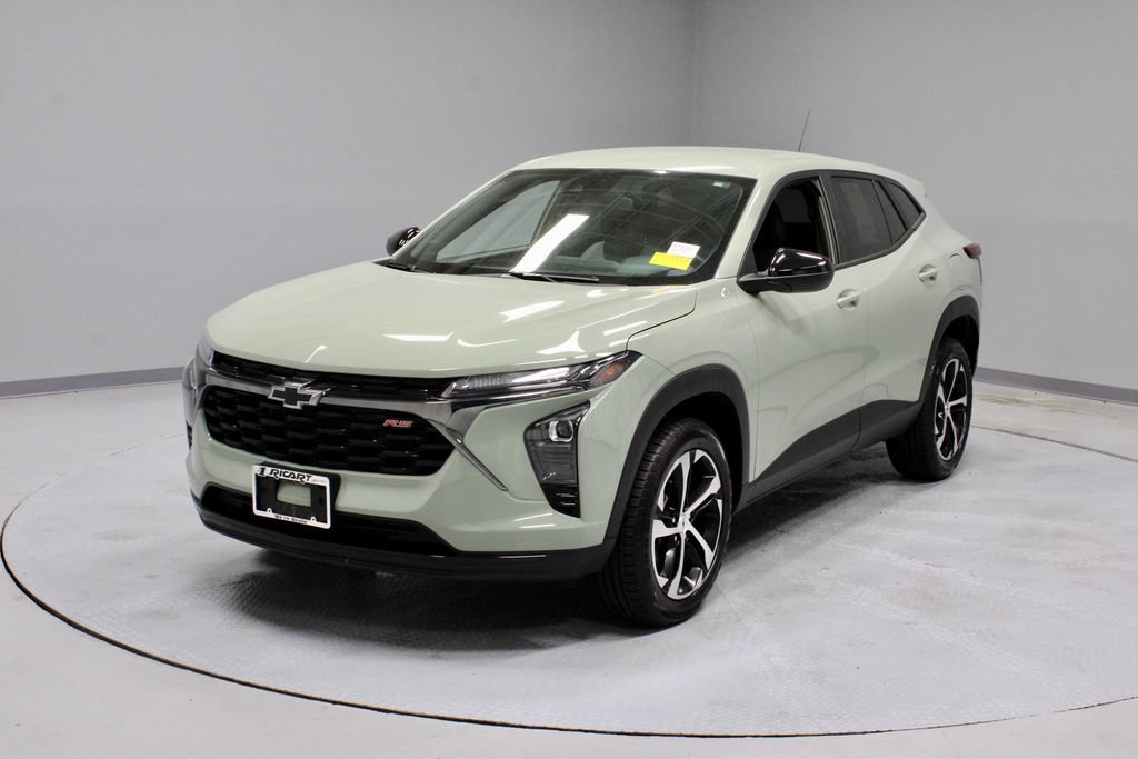 Used 2024 Chevrolet Trax RS w/ Driver Confidence Package FWD image 8