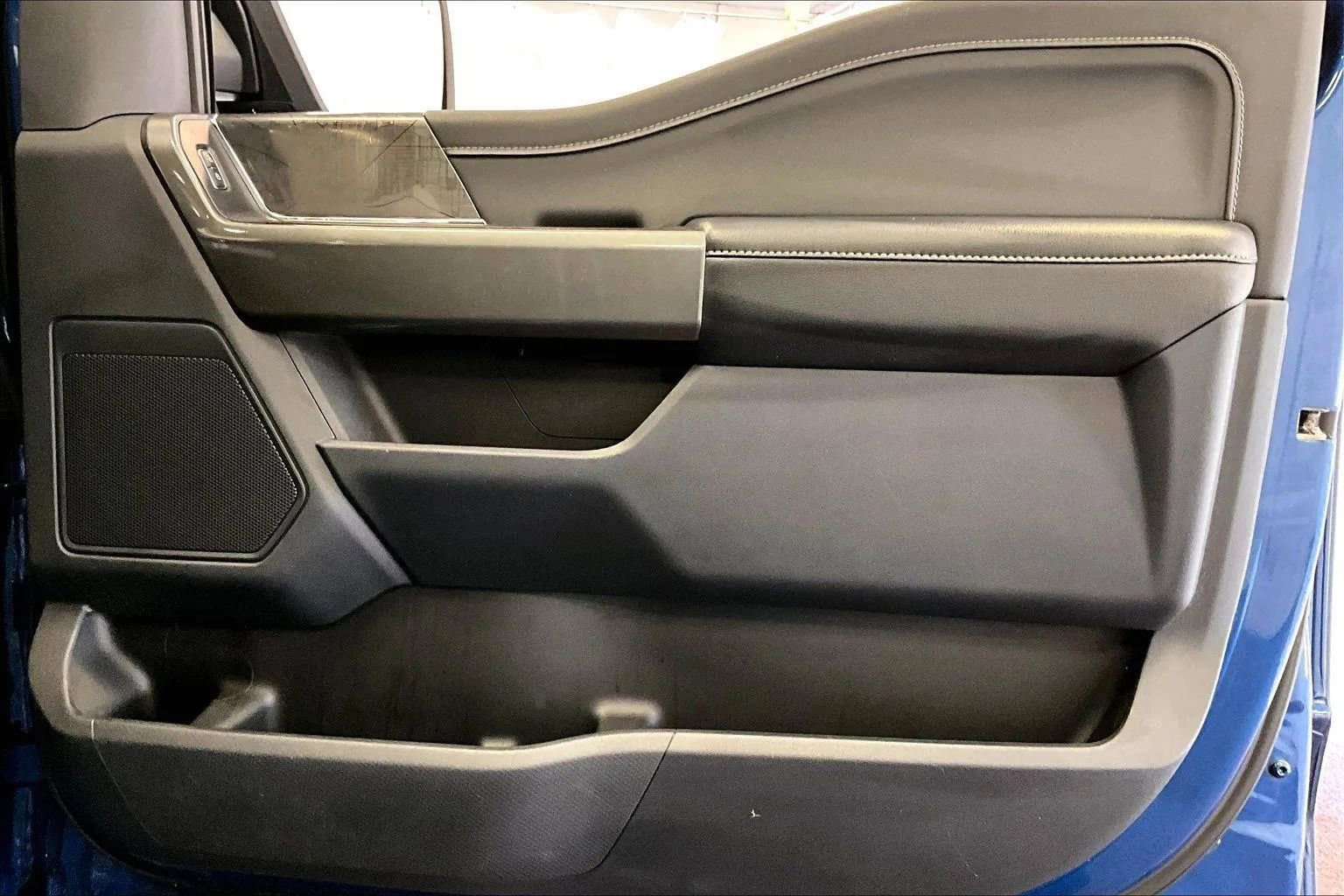 Certified 2022 Ford F150 XLT w/ Equipment Group 302A High image 23