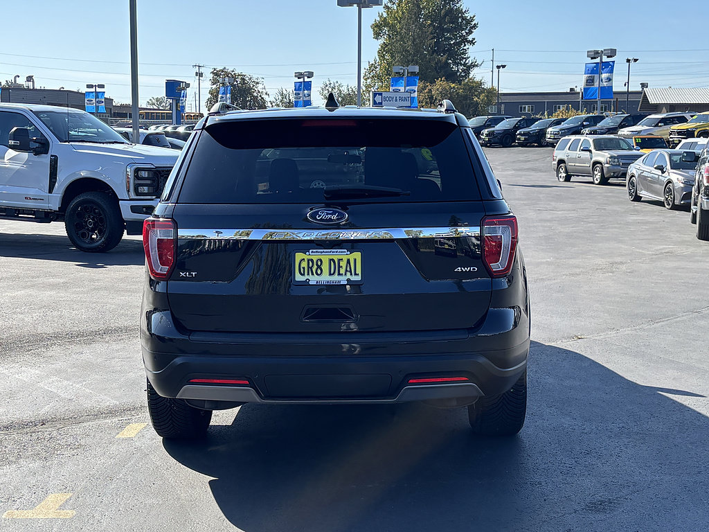 Certified 2019 Ford Explorer XLT w/ Class III Trailer Tow Package AWD/4WD image 6