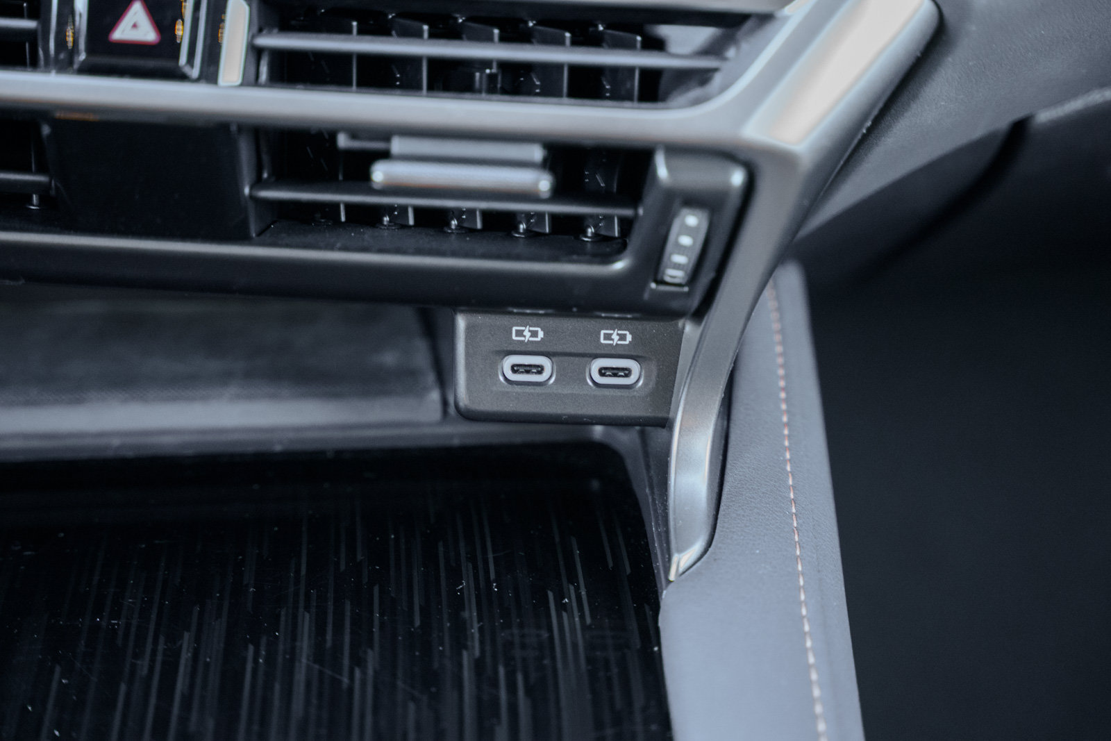 Used 2025 Lexus RX 350 FWD w/ Technology Package image 38